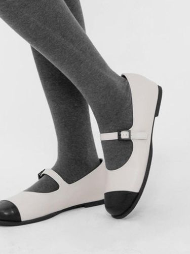 Radiant Flat Shoes - SECONDAILY - Modalova