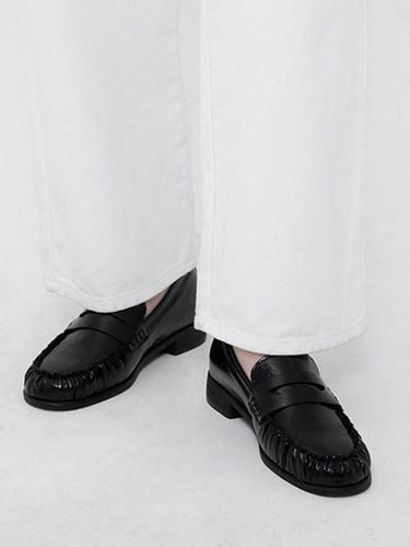 Joyous Loafer - SECONDAILY - Modalova