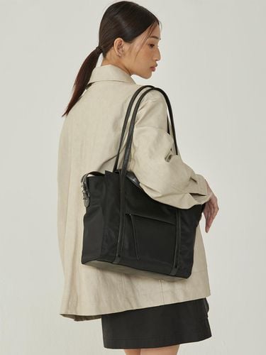 Lento Nylon Shoulder Bag_Black - OTHER TEMPO - Modalova