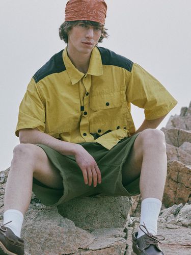 RAIVER Oversized Utility Short Sleeve Shirt - MAGOODGAN - Modalova