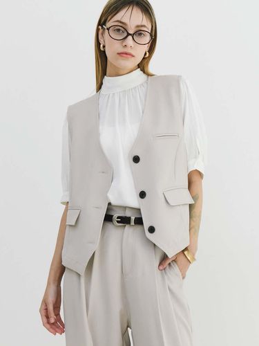 PS City Vest_Beige - PLUNASTUDIO - Modalova