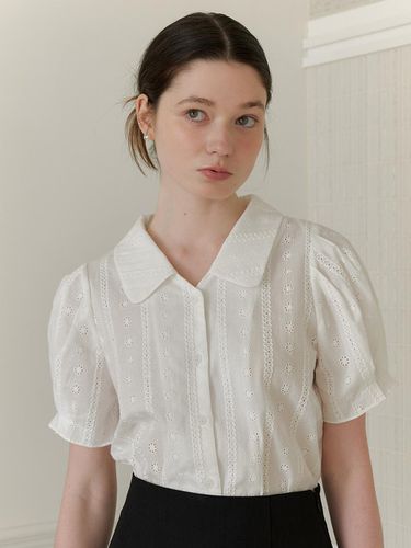 Lace Puff Shirt_White - YUPPE - Modalova