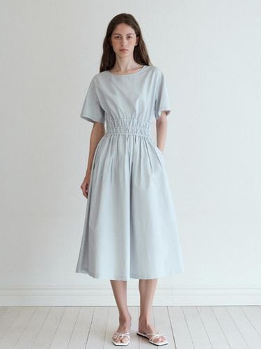 Pintuck Flare Dress_Light Blue - SPRING CROCUS - Modalova