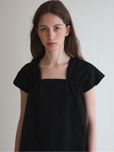 Summer Blouse_Black - SPRING CROCUS - Modalova