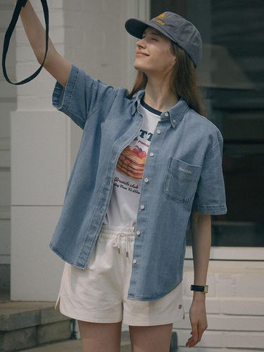 Classic Half Sleeve Denim Shirt - KNOWN BETTER - Modalova