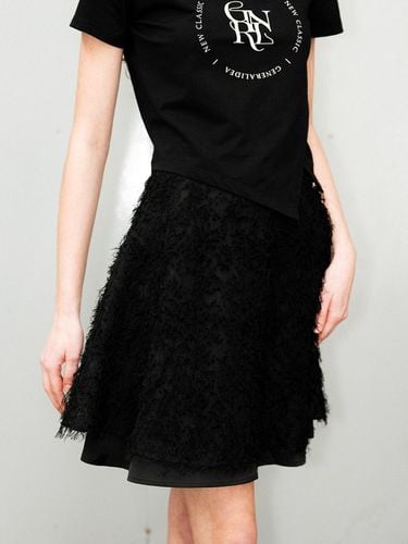 Feather Flare Skirt - Black - GENERAL IDEA - Modalova