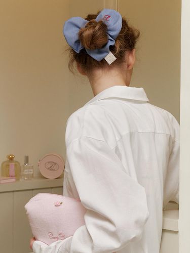 Morning Heart Scrunchie - CARRY BARRETTE - Modalova