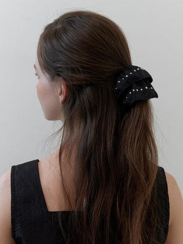 Stud Line Scrunchie_Black (2 Colors) - KINDABABY - Modalova