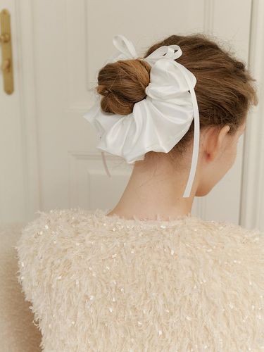 Dream Ballerina Scrunchie - CARRY BARRETTE - Modalova