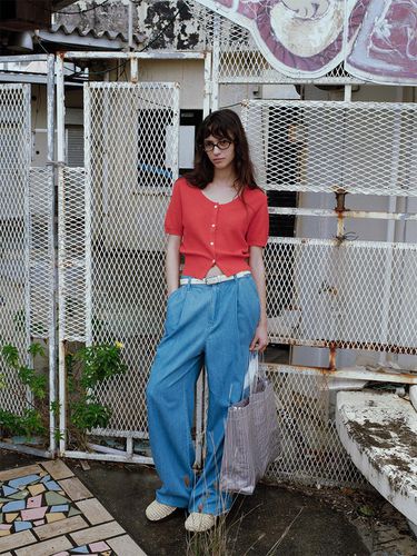 Rayon Pleated Wide Leg Denim Pants () - a.t.corner - Modalova