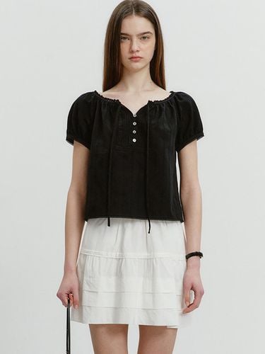 Way Shirring Blouse_Black - Dunst for WOMEN - Modalova