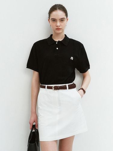 Unisex Leather Logo Polo Shirt_Black - Dunst for WOMEN - Modalova