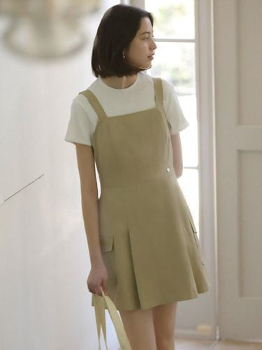 Side Pocket Sleeveless Dress_Beige - TILLIDIE - Modalova