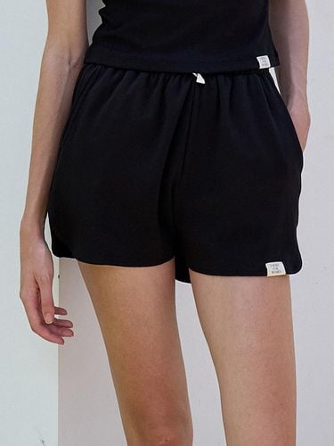 Cotton Training Short Pants_Black - VOIEBIT for WOMEN - Modalova