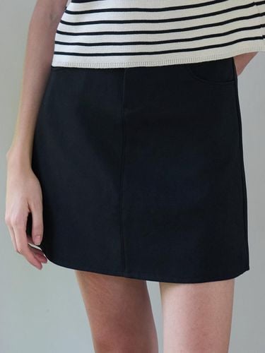 Twill Mini Button Skirt_Black - VOIEBIT for WOMEN - Modalova