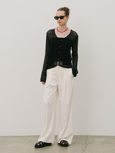 Summer Pintuck Wide Slacks - 320SHOWROOM - Modalova