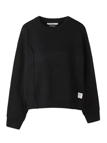 Raw Edged Detail Knit Top _ Black - RE;CODE - Modalova