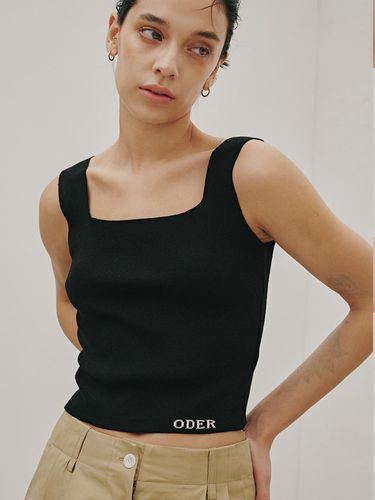 Lettering Square Sleeveless (Black) - ODER - Modalova