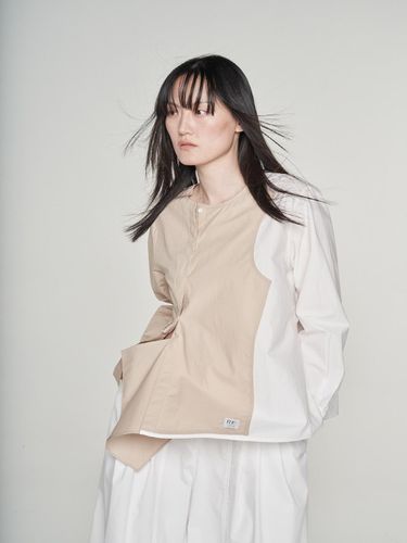 Unbalanced Raw Cutting Patched Shirt _ - RE;CODE - Modalova