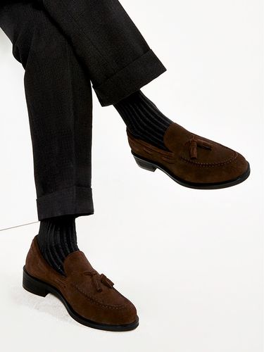 Cowhide Suede Brown Tassel Loafer - CUSTOMADE REPUBLIC - Modalova