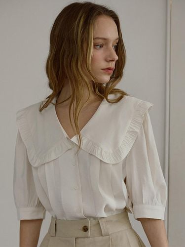 Frill Big Collar Blouse - DEHEVE - Modalova