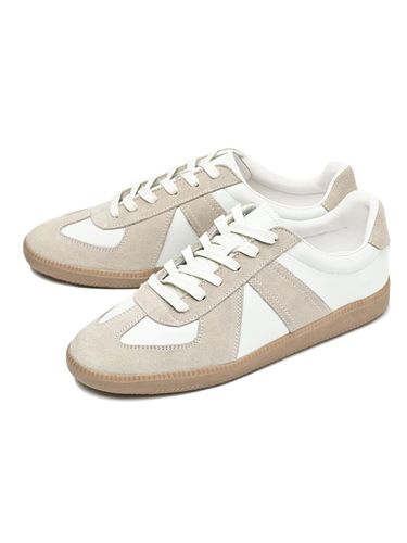 Cowhide German Army Sneakers - CUSTOMADE REPUBLIC - Modalova