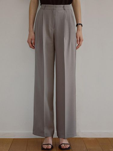 Pintuck Straight Slacks [Gray] - DEHEVE - Modalova