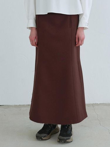 Raw Cutting Mermaid Skirt_ Brown - RE;CODE - Modalova