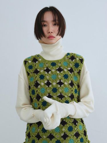 Gloves Mixed Turtle Neck Knit Top - RE;CODE - Modalova