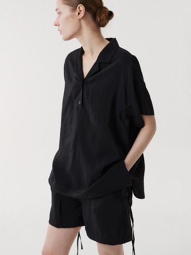 Rayon Drawstring Blouse_Black - EAAH - Modalova