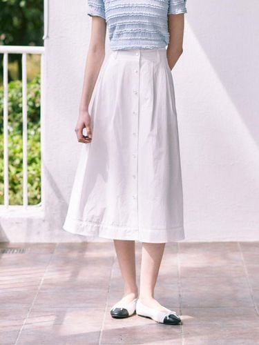 Button Flare Long Skirt_White - Fabricology - Modalova