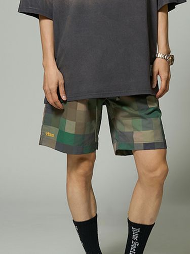 Square Camouflage Short Pants_Green - STIGMA - Modalova