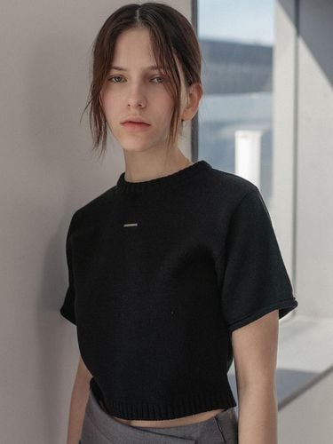 Rolling Half Round Neck Knit Top_Black - hardcore happiness - Modalova