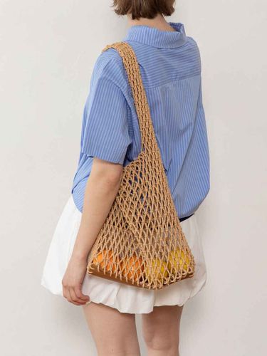 Net Shoulder Bag _ Camel - JMARK New York - Modalova