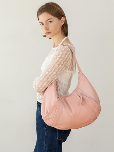 Chloe Shirring Shoulder Bag _ Pink - JMARK New York - Modalova