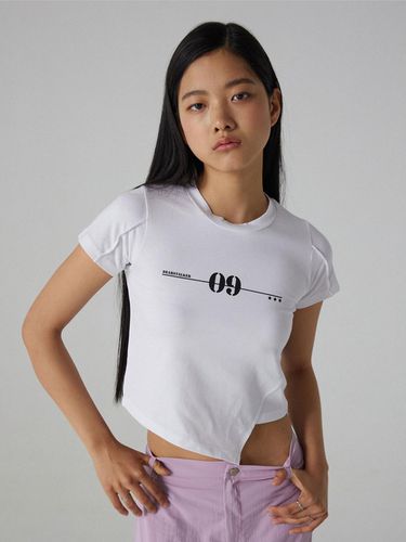 Unbalance Crop T-shirt_White - DEARSTALKER - Modalova