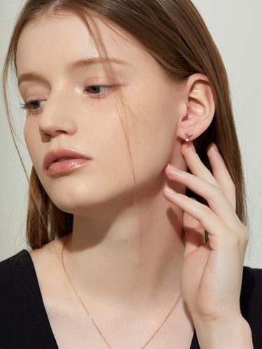 Edge 14K Earring - STONEHENgE - Modalova