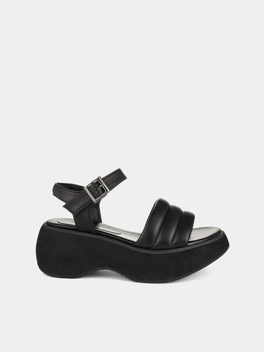 Cushioned Straps Sandal_Black - JUJUVI - Modalova