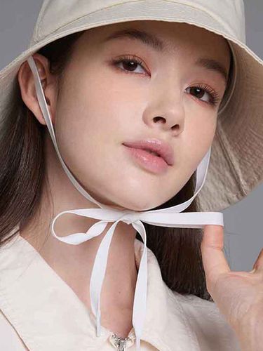 String Bucket Hat Rakula (4 Colors) - WHITE SANDS - Modalova