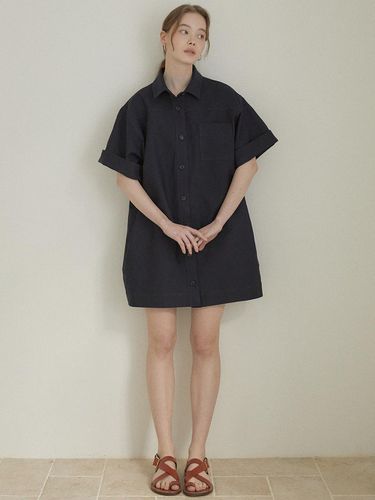 Mini Shirt Dress_Navy - LARGO - Modalova