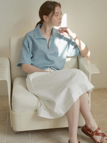 Linen Short Sleeve Top_Sky Blue - LARGO - Modalova