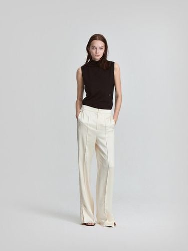 Mid Rise Satin Straight Leg Pants - L’H.A.S - Modalova