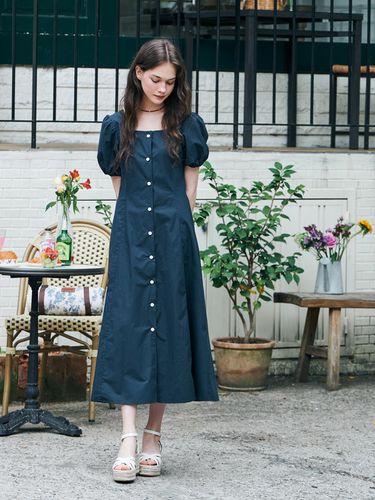 MET Puff Sleeve Long Dress_Navy - METAPHER - Modalova