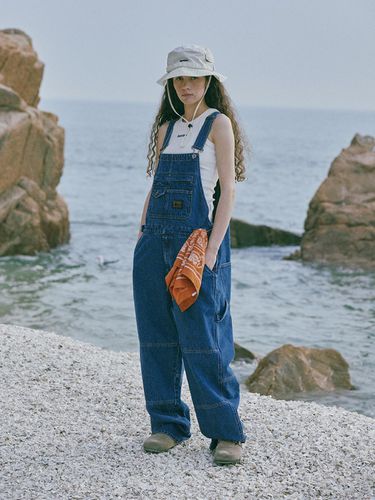 Farban Oversized Overall Denim Pants_Medium Indigo - MAGOODGAN - Modalova