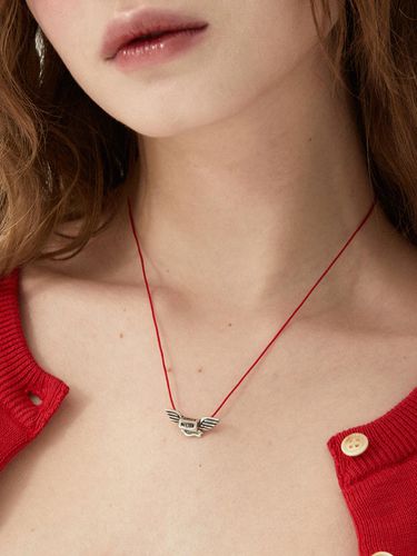 Silver Wing Necklace_Red - GREENBUTTER - Modalova