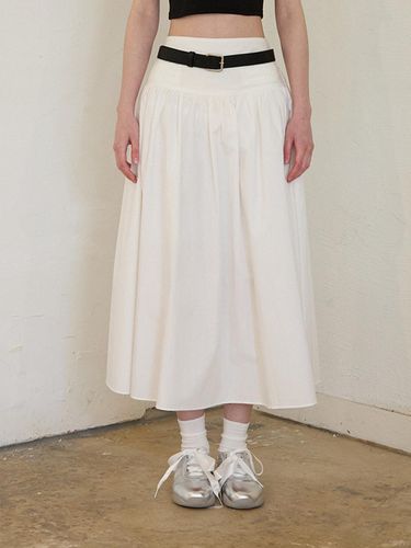 Tidy Flare Long Skirt_White - PINK PINEAPPLE - Modalova