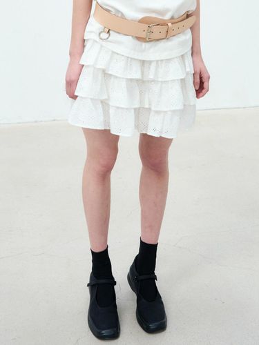 Eyelet Frilled Mini Skirt - Burmula - Modalova