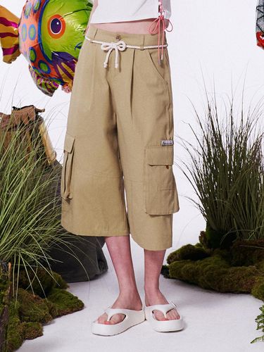 Uni Cargo Pocket Bermuda Shorts [Beige] - KIRSH - Modalova