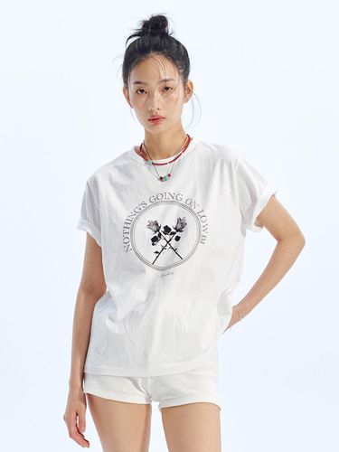 Nothing Rose Short Sleeve_White - LOWBI - Modalova