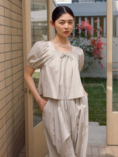 SET] Smocked Shirred Crop Blouse & Wide Pants - JUARR - Modalova